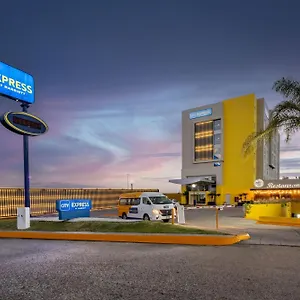 Express By Marriott Guadalajara Aeropuerto 3*, Las Pintas Mexico